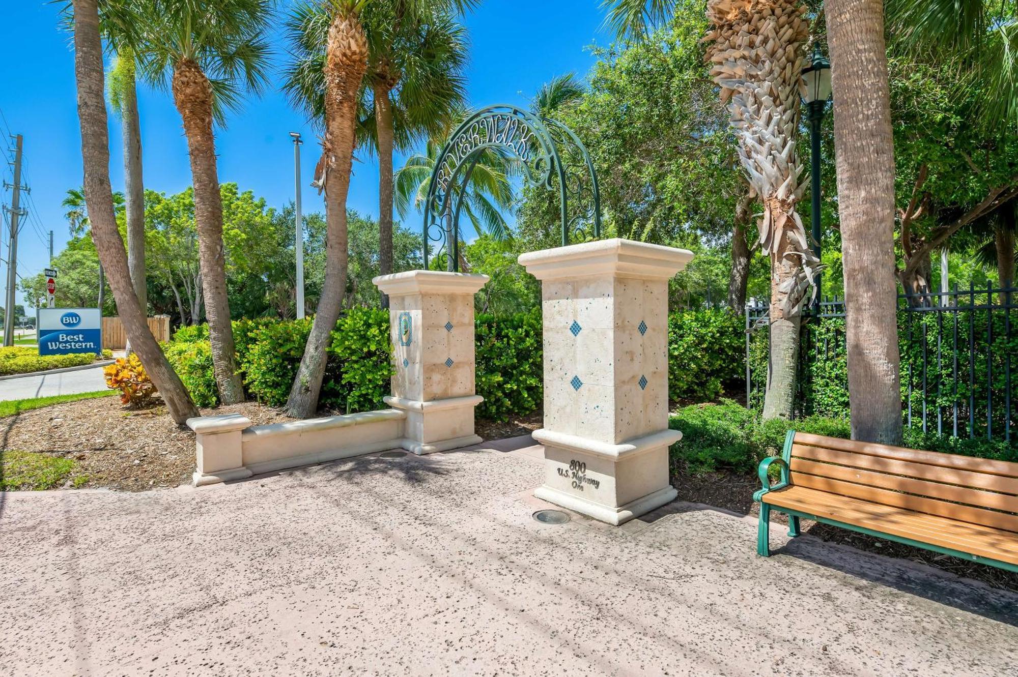 Best Western Intracoastal Inn Jupiter Exterior photo